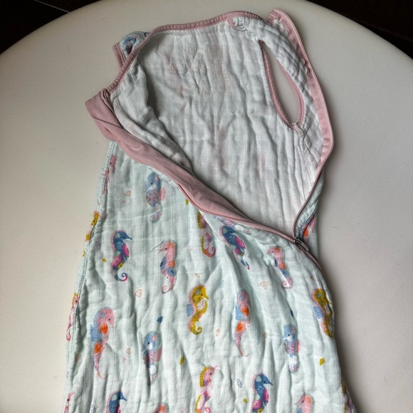 LOULOU LOLLIPOP MUSLIN PAINTERLY SEAHORSE 1 TOG SLEEPING BAG 3-12M - Picture 6 of 6